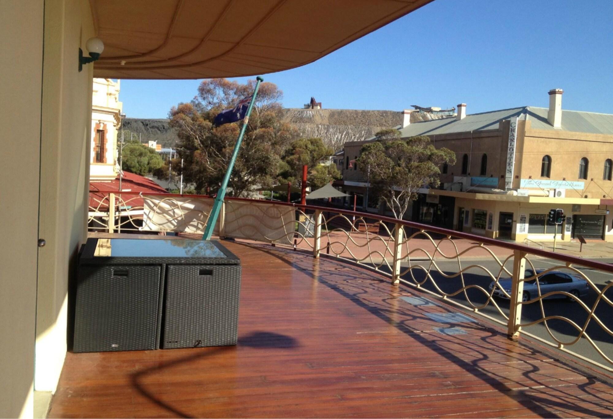 Royal Exchange Hotel Broken Hill Zewnętrze zdjęcie