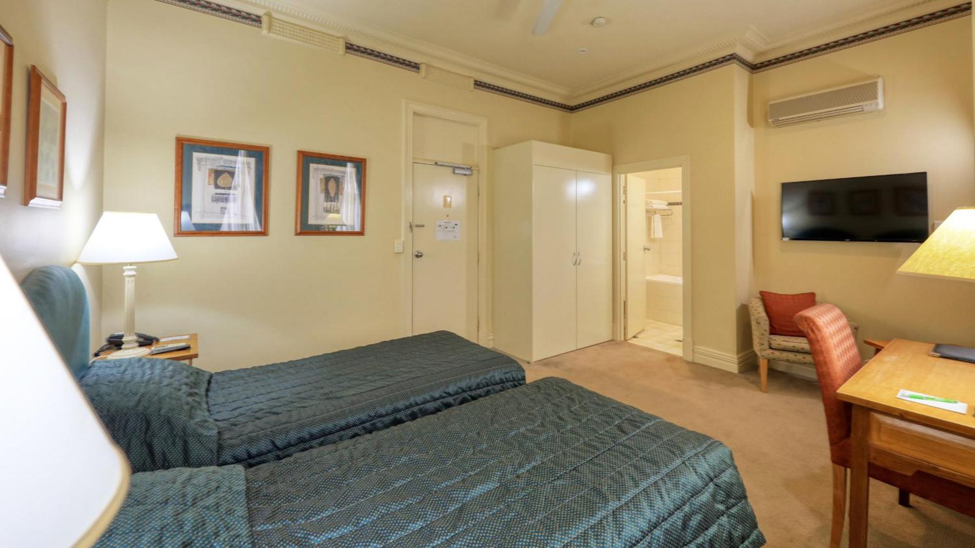 Royal Exchange Hotel Broken Hill Zewnętrze zdjęcie